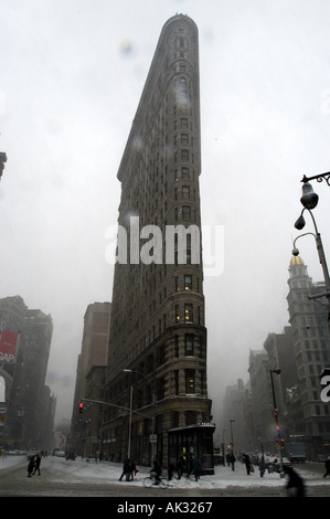 Flatiron building de New York au cours de l'hiver 03 tempête de neige. Banque D'Images