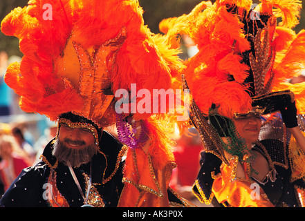 États-unis d'Amérique. La Louisiane, La Nouvelle-Orléans, le Mardi Gras, carnaval, costumes en couple Banque D'Images