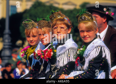 Europe Allemagne Munich Oktoberfest Beer Festival parade colorés traditionnels ont lieu chaque année à Munich. Banque D'Images