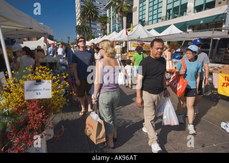 Marché de producteurs à l'Arizona Avenue à Santa Monica, Californie, USA Banque D'Images