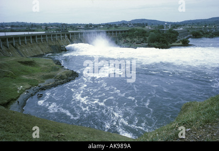 Barrage d'Owen Falls ou Nalubaale Nil Ouganda Banque D'Images