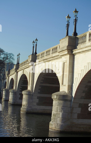 Le Pont de Kingston, Kingston upon Thames, London, UK Banque D'Images