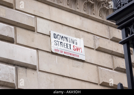 Downing Street au centre de Londres Banque D'Images