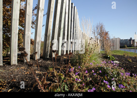 Un petit parc près de la rivière Squamscott au centre-ville d'Exeter, New Hampshire, USA Banque D'Images