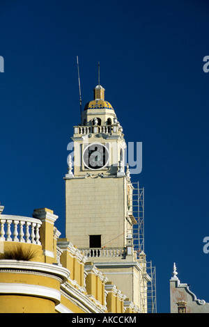 Tour de l'horloge à Palacio Municipal à Merida, Yucatan, Mexique Banque D'Images