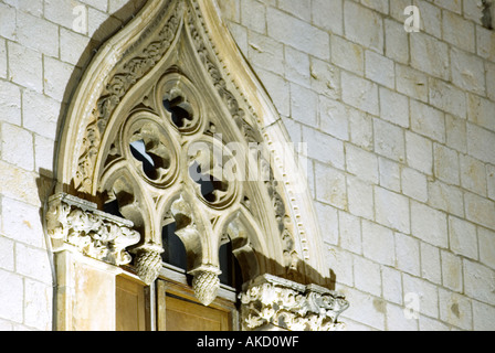 L'Europe du Sud-Est, la Croatie, Dubrovnik, fenêtre ouvragée, close-up Banque D'Images