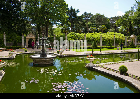 Le jardin Italien, Compton Acres, Poole, Dorset, Angleterre Banque D'Images