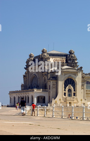 Bâtiment de casino au bord de mer à Constanta Mer Noire Roumanie Banque D'Images