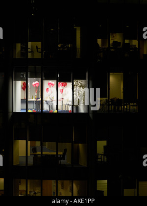 Bureau vide après partie, vue d'extérieur de bâtiment Banque D'Images