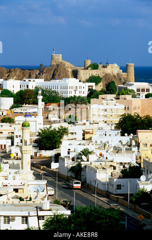 OM, Oman, Muscat, Altstadt von Muscat mit Fort Mirani Banque D'Images