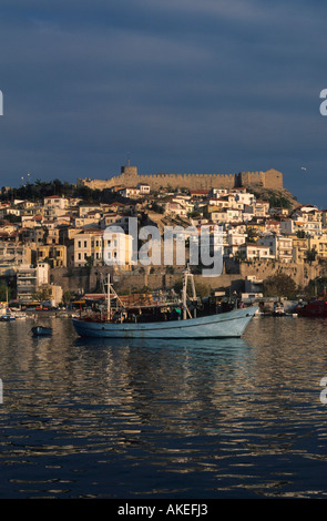 Spanien, Kavala, vue de la vieille ville avec la forteresse byzantine Banque D'Images