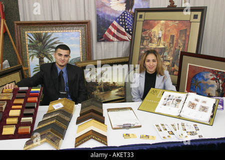 Miami Florida,Centre des congrès Sheraton,centre,semaine du développement de l'entreprise minoritaire,tous les art personnalisé encadrement,collection d'exposition,visiteurs tra Banque D'Images