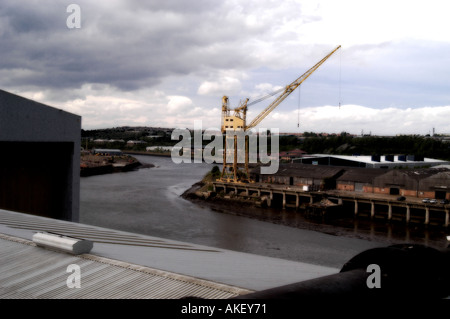 Une vue sur la rivière du nord-ouest de l'usure de la Reine Alexandra Bridge Banque D'Images