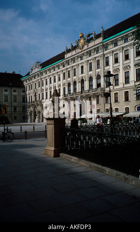 Wien, Österreich, Hofburg, Innerer Burghof), Liszt (Blick vom Schweizertor auf den Reichskanzleitrakt Banque D'Images