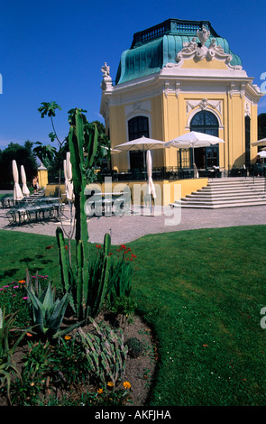 Österreich, Wien 13, Schönbrunn, Tiergarten, der ehem. kaiserliche Frühstückspavillon, heute ein Café-Restaurant Banque D'Images