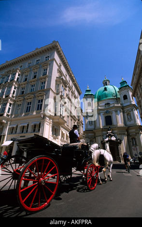 Wien, Österreich, J Am Graben Fiaker vor der Peterskirche Banque D'Images