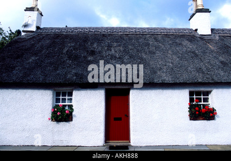 Maison de village en chaume Original Glamis Angus Scotland Banque D'Images