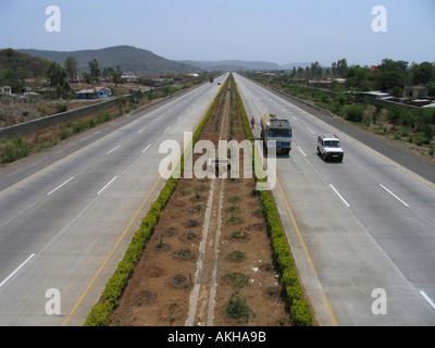 Mumbai Pune - Autoroute Express, Maharasthra, Inde. Banque D'Images
