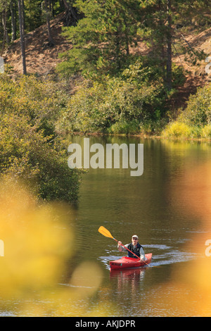 Pagayer sur la rivière Grand Cœur Deux Péninsule Supérieure du Michigan s Banque D'Images