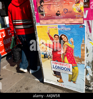 Affiche de film film Bollywood Namasta Londres hors Himalaya Palace cinema Southall West London England uk europe Banque D'Images