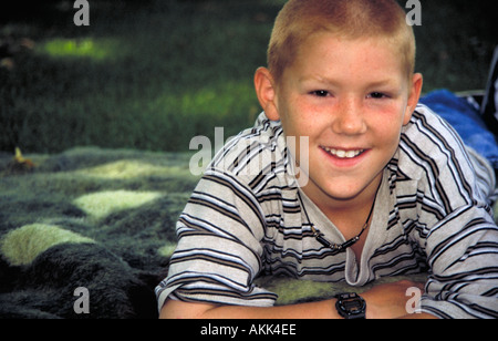 Portrait en extérieur de la jeunesse Junior High St Paul Minnesota Banque D'Images