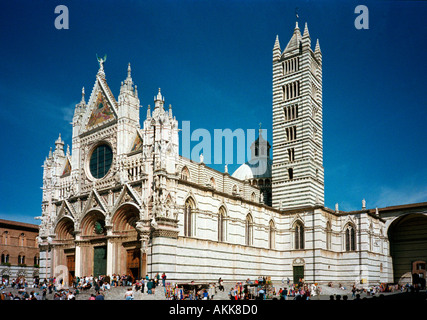 Le Duomo de Santa Maria dell'Assunta la cathédrale de Sienne Italie Banque D'Images