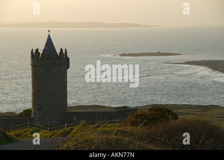 Le Château de Doonagore, Doolin, dans le comté de Clare, Irlande Banque D'Images