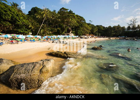 Vue sur plage de Laem Singh entre Hat Surin et Hat Kamala Phuket Thaïlande un an après le tsunami du 26 décembre 2004 Banque D'Images