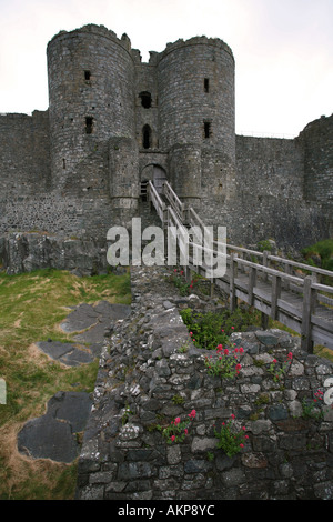 Ruines du château de Harlech Gwynedd une attraction touristique populaire dans le Nord du Pays de Galles Royaume-uni Grande-Bretagne Europe Banque D'Images