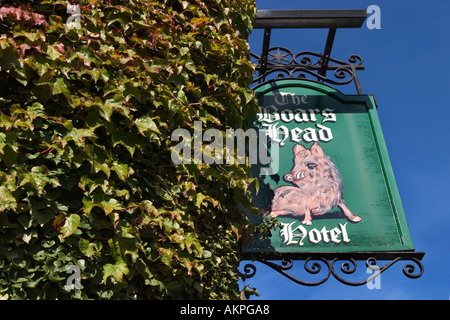 La tête de sanglier Hôtel Public House dans Ripley entre Ripon et Harrogate North Yorkshire Angleterre Banque D'Images