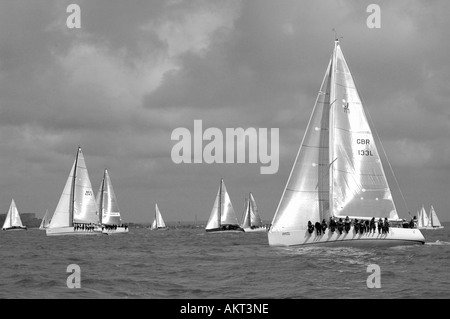 Les courses de la semaine de Cowes, Cowes, île de Wight, Angleterre, RU, FR. Banque D'Images