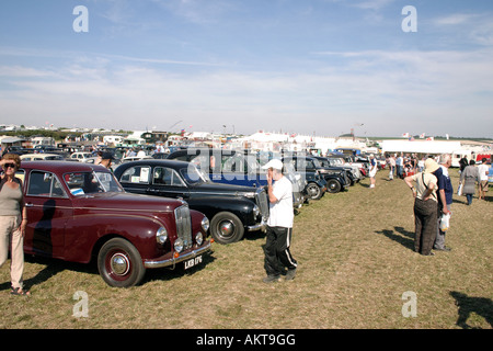 Voitures anciennes exposées au Grand Rassemblement 2005 Vapeur Dorset Banque D'Images