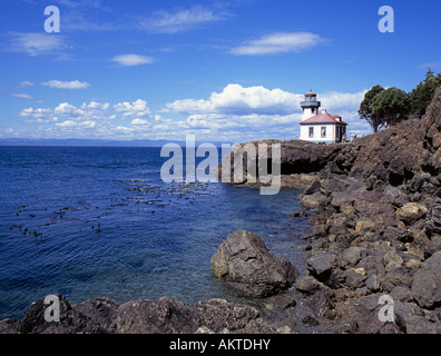 Le phare de four à chaux Point State Park sur l'île San Juan près de Friday Harbor Banque D'Images