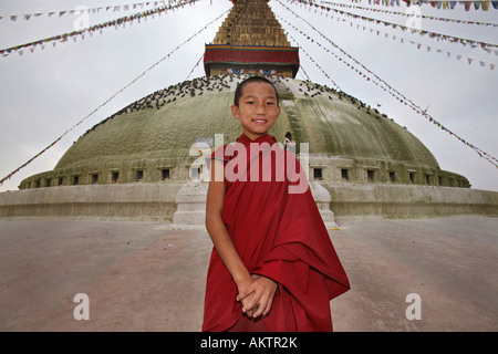 Moine tibétain au temple Stupa Boudanath Banque D'Images