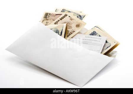 Notes japonais dans une enveloppe, close-up Banque D'Images