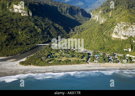 Pororari Paparoa Punakaiki la Gorge de la rivière du parc national de la côte ouest de l'île du Sud Nouvelle-zélande aerial Banque D'Images