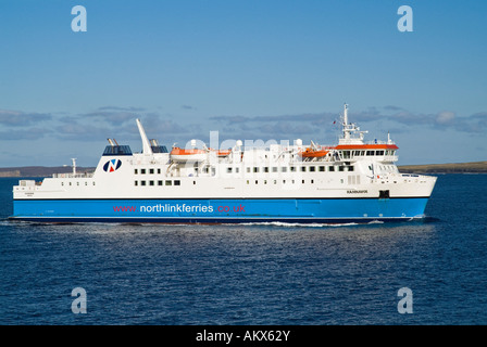 dh NorthLink Ferry SHIPPING UK Passenger car ferry MV Hamnavoe Banque D'Images