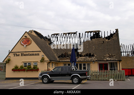 Les dommages causés par l'incendie d'une ville hostal / Restaurant - Le Chasseur Bristol Downend Banque D'Images