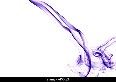 Image abstraite de la fumée de couleur bleu violet Banque D'Images