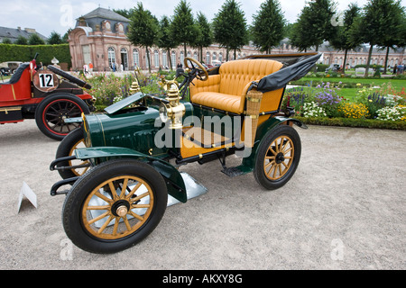 Réunion de voitures anciennes, Schwetzingen, Bade-Wurtemberg, Allemagne Banque D'Images