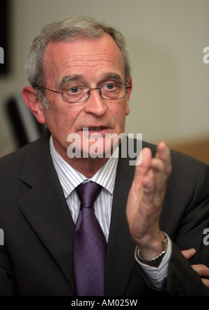 Le Professeur Dr. Karl-Friedrich Meyer, Président de la cour constitutionnelle en Rhénanie-Palatinat, Allemagne Banque D'Images