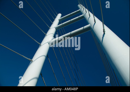 Le nouveau pont de Ruegenbruecke (Ruegen), la connexion de Stralsund et l'île de Rügen, Mecklembourg-Poméranie-Occidentale, Allemagne Banque D'Images