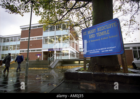 ST MARY REDCLIFFE ET TEMPLE SCHOOL DE BRISTOL UK Banque D'Images