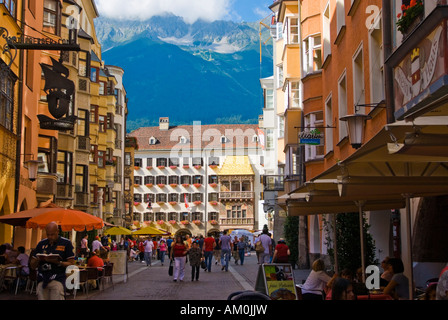 Vieille ville, rue Herzog-Friedrich-, Innsbruck, Tyrol, Autriche Banque D'Images