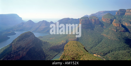 Les Trois Rondavels dans le Blyde River Canyon, Afrique du Sud Banque D'Images