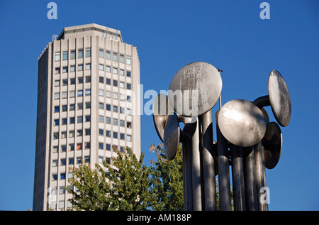 Bien à l'Ebert Carré de Wolfang Goeddertz et Gerling hig-immeuble, Cologne, Rhénanie du Nord-Westphalie, Allemagne Banque D'Images