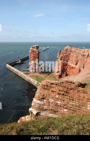 Vue sur 'Lange Anna' ('longue Anna', 'Tall Anna'), Heligoland, Schleswig-Holstein, Allemagne, Europe Banque D'Images