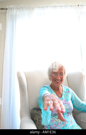 Grand-mère en mère de Salon Banque D'Images