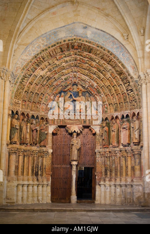 Portique de la Majestad dans l'église Santa Maria la Mayor province de Valladolid TORO 12ème siècle Castille Leon region FRANCE Banque D'Images