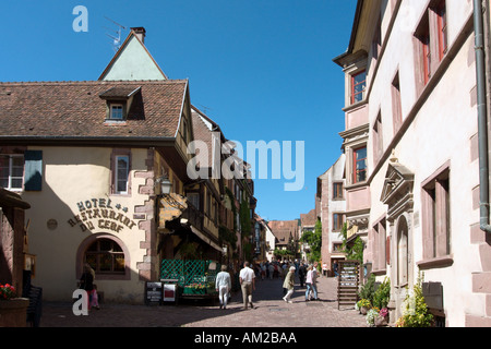 Vieille ville, Riquewihr, Alsace, France Banque D'Images